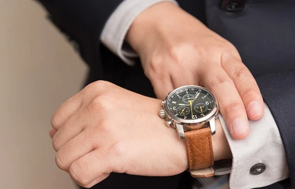 A Timeless Allure: Understanding Automatic Dress Watches for Men